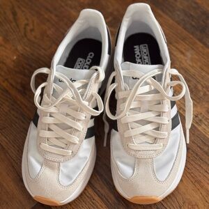 Adidas Women's Cream and Black Sneakers